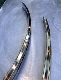 ステンレスのアール写真