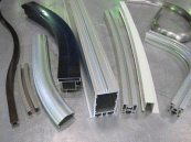 押出材　アールの中央技研